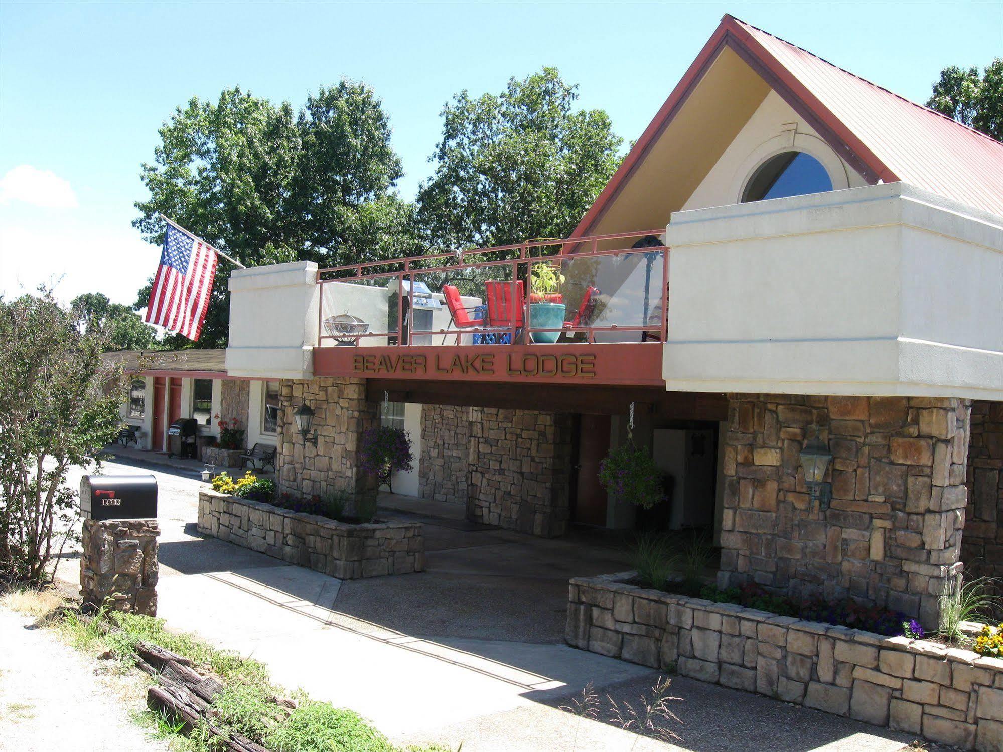Beaver Lake Lodge Rogers Bagian luar foto