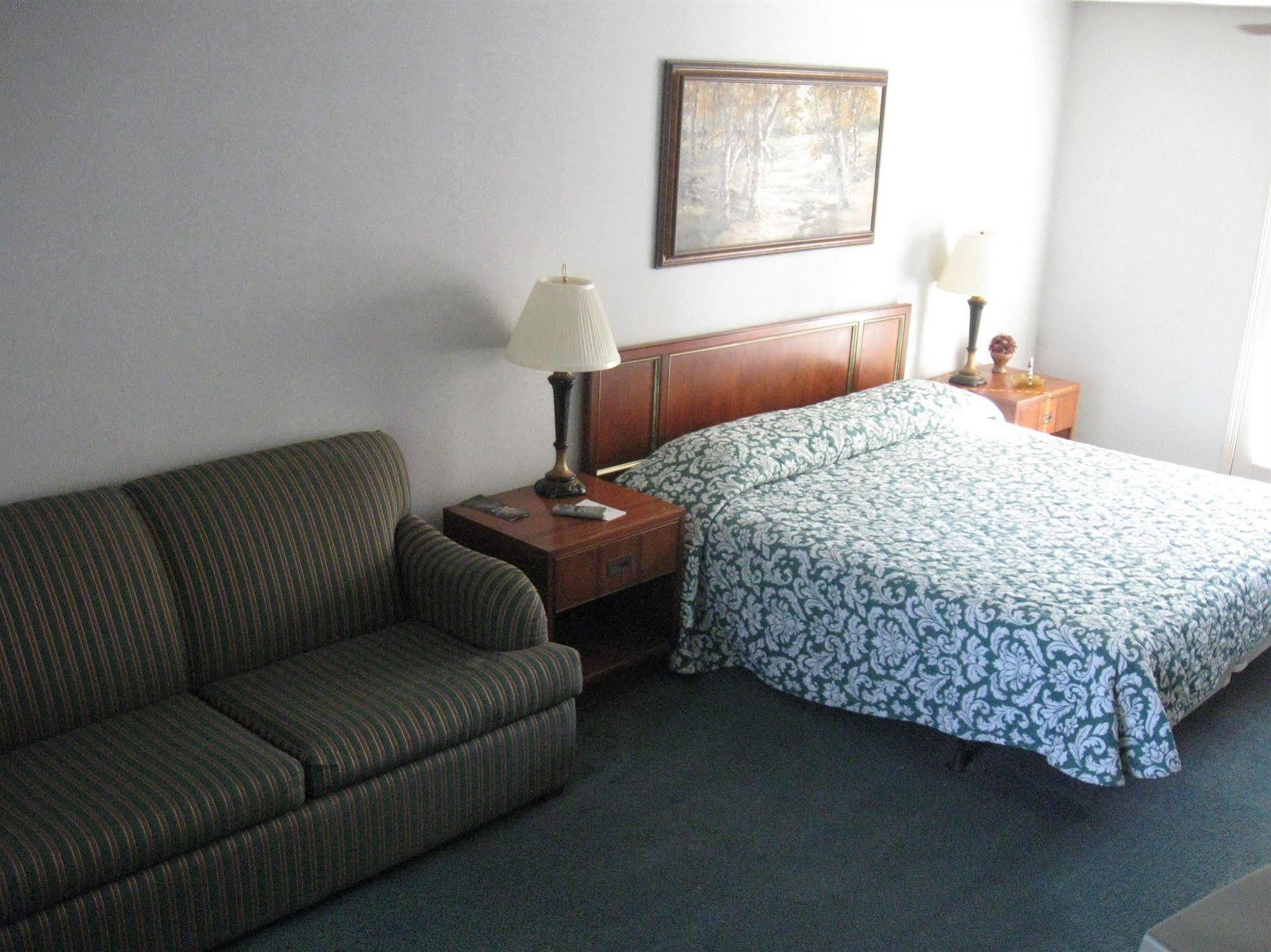 Beaver Lake Lodge Rogers Bagian luar foto